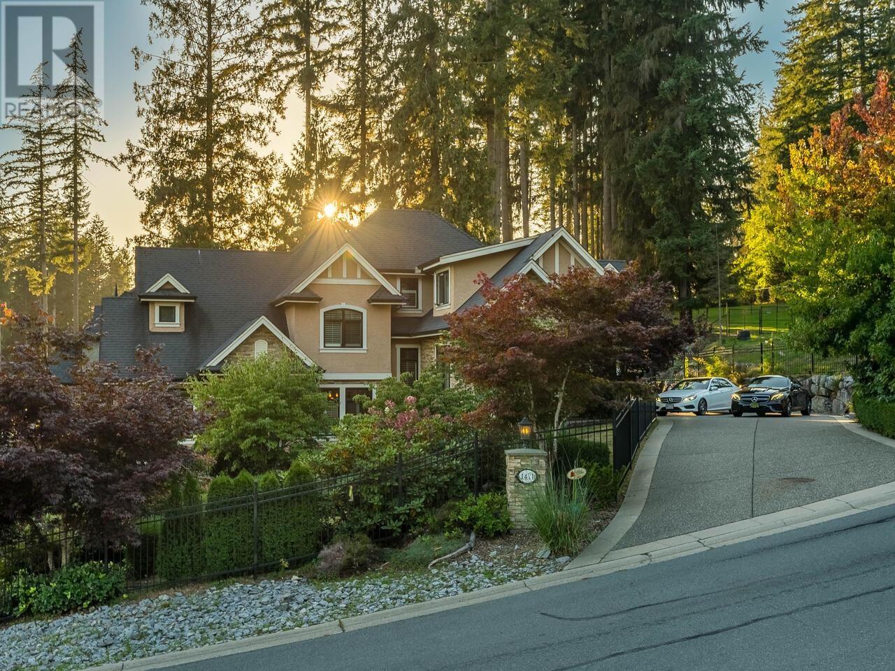 1471 CRYSTAL CREEK DRIVE, Anmore, British Columbia