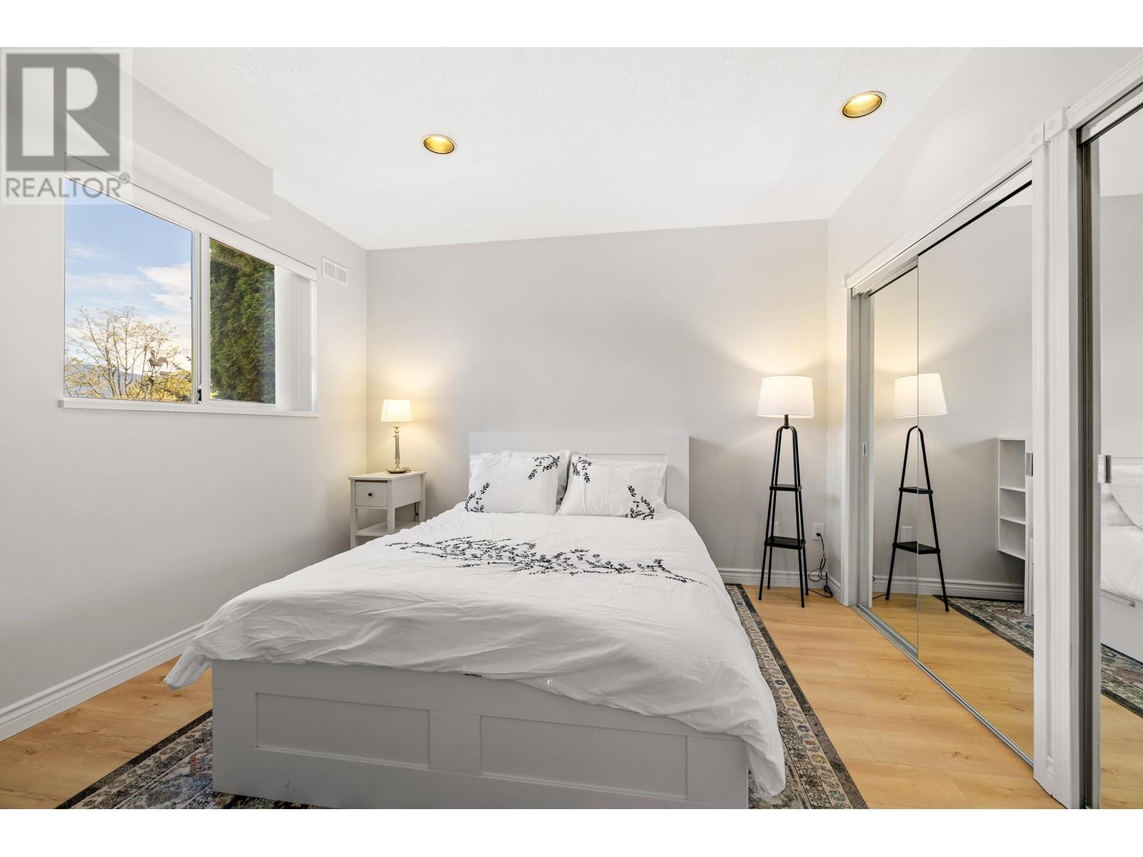 1059 Windward Drive, Coquitlam, British Columbia  V3C 4M5 - Photo 37 - R3004779