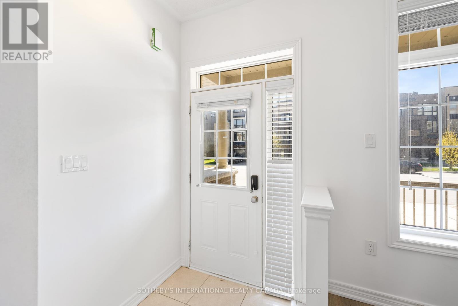 Property at 3059 POSTRIDGE DRIVE image 3