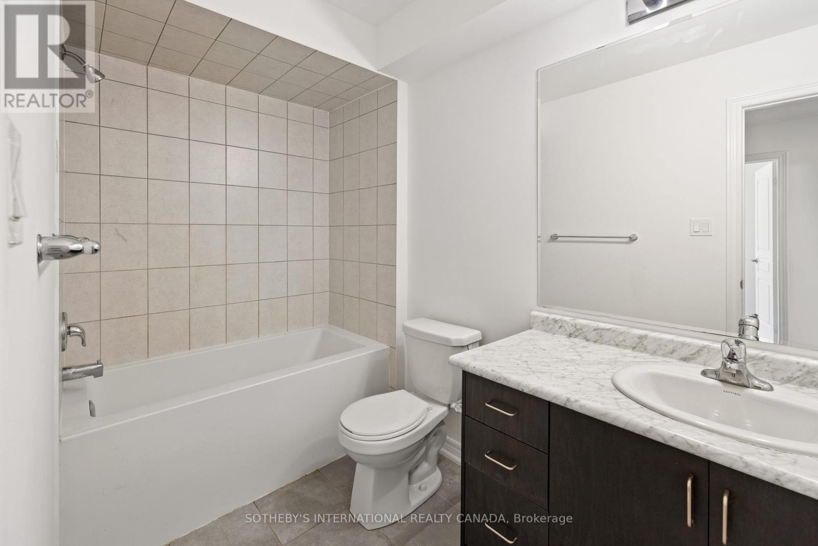 3059 Postridge Drive, Oakville (Jm Joshua Meadows), Ontario  L6H 0S1 - Photo 27 - W12139543