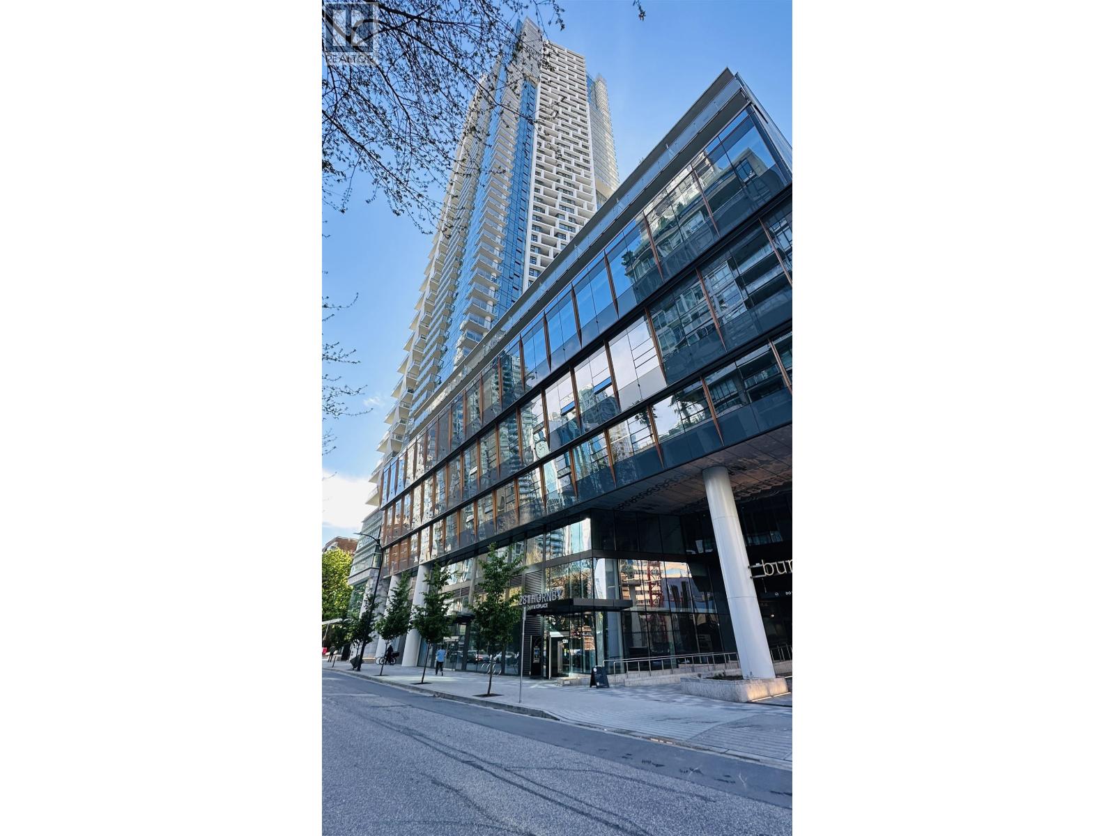 304 1281 Hornby Street, Vancouver, British Columbia  V6Z 1W2 - Photo 3 - C8069329