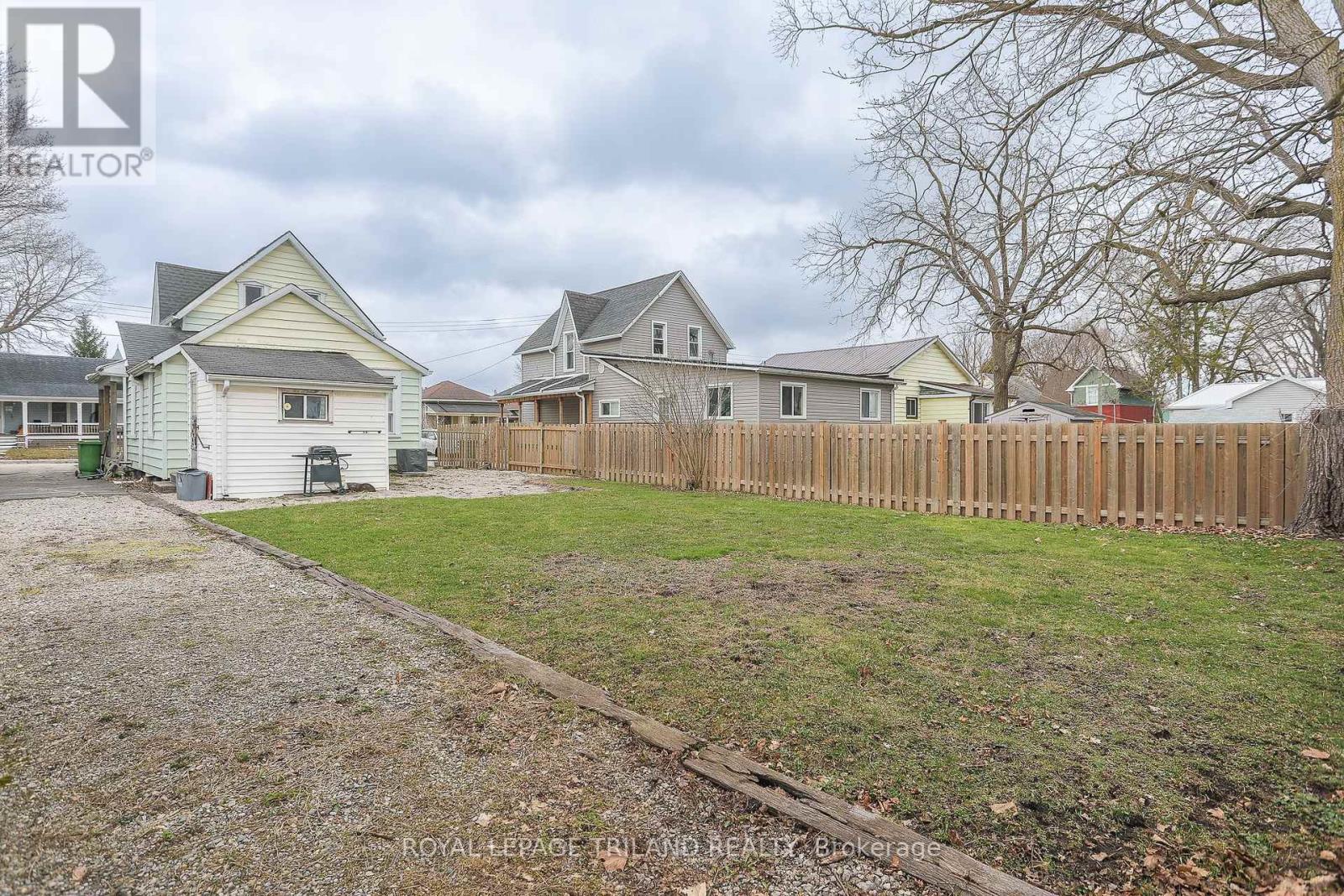 15 Eagle Street, St. Thomas, Ontario N5P 1P8 - Photo 36 - X12096978
