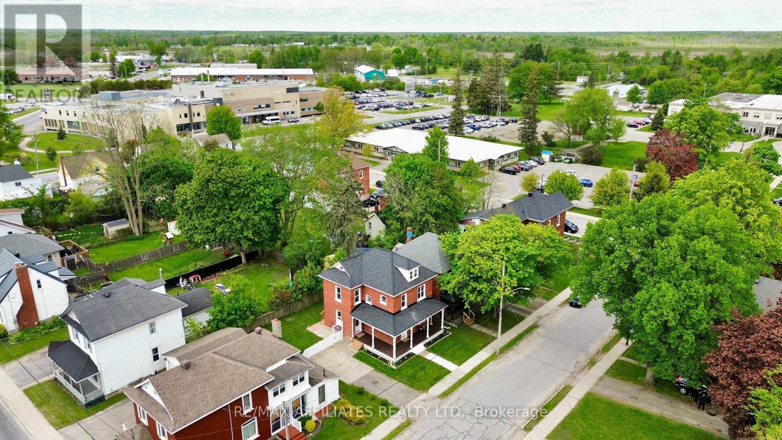 2 Maitland Street, Smiths Falls, Ontario  K7A 2K7 - Photo 27 - X12157898