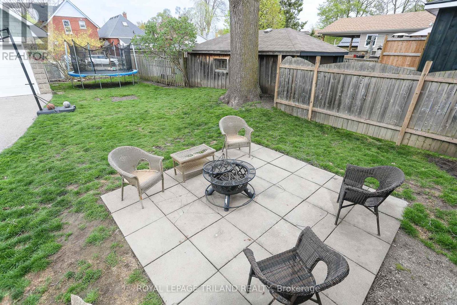 16 Maple Street, St. Thomas, Ontario  N5R 1Y9 - Photo 42 - X12125285