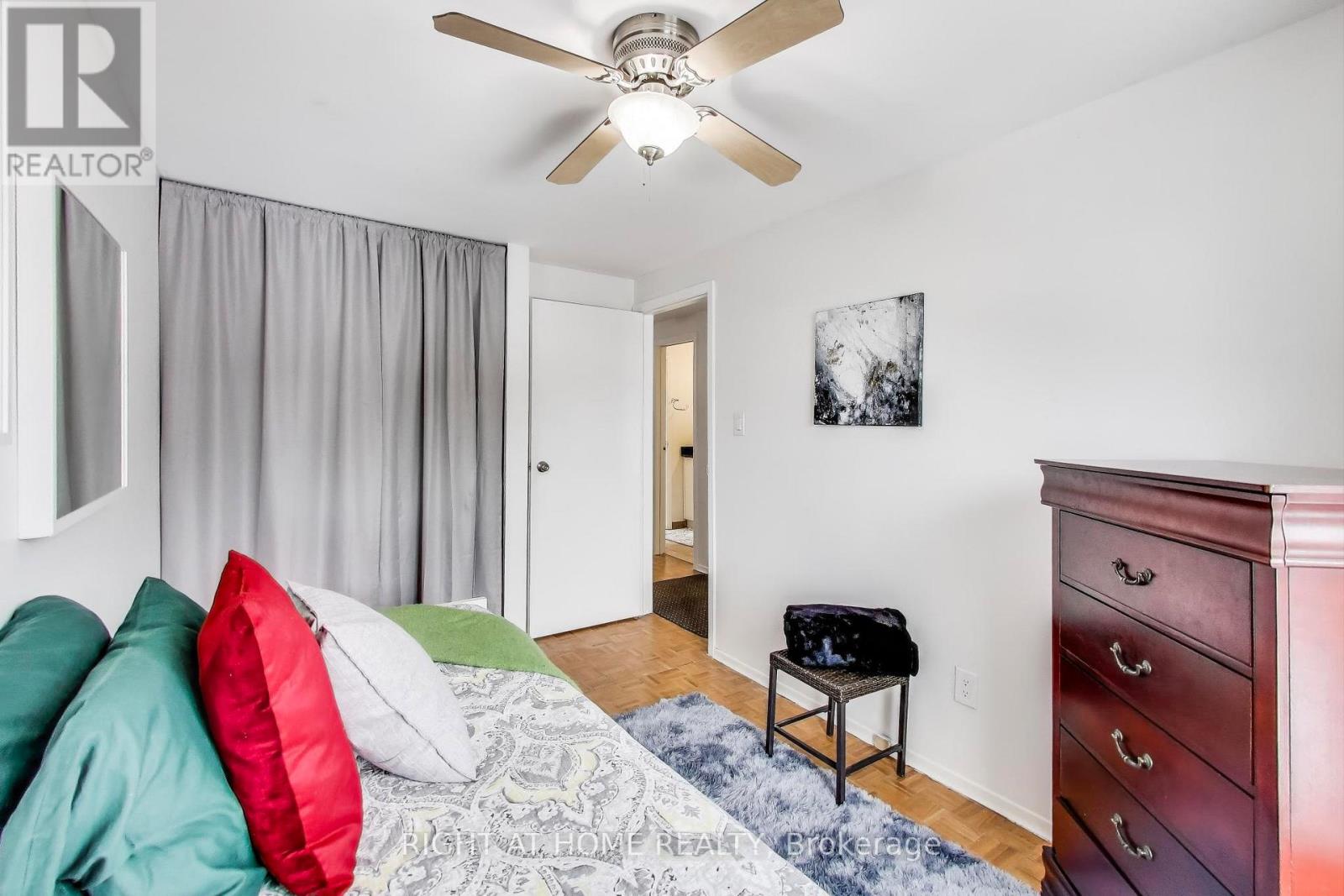 21 - 301 Bridletowne Circle W, Toronto (L'amoreaux), Ontario  M1W 2H7 - Photo 15 - E12089202