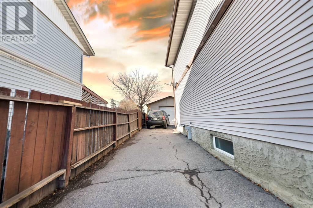49a Fonda Green Se, Calgary, Alberta  T2Z 5S4 - Photo 33 - A2199208