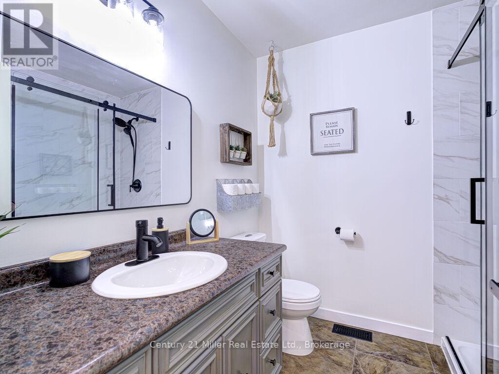 3276 Tallman Drive, Lincoln, Ontario  L0R 2C0 - Photo 22 - X12156189