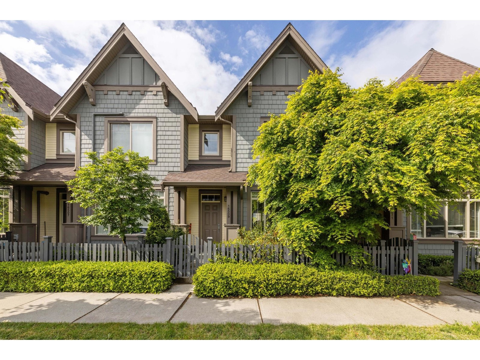 Property at 16509 24A AVENUE image 1