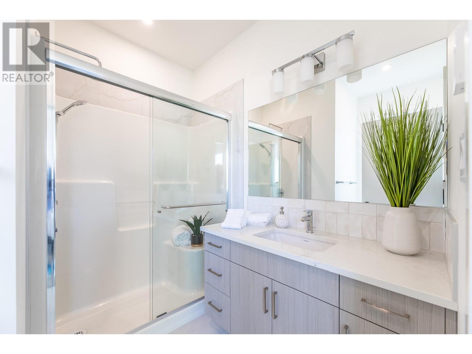 460 Conklin Avenue Unit# 105, Penticton, BC V2A2T4