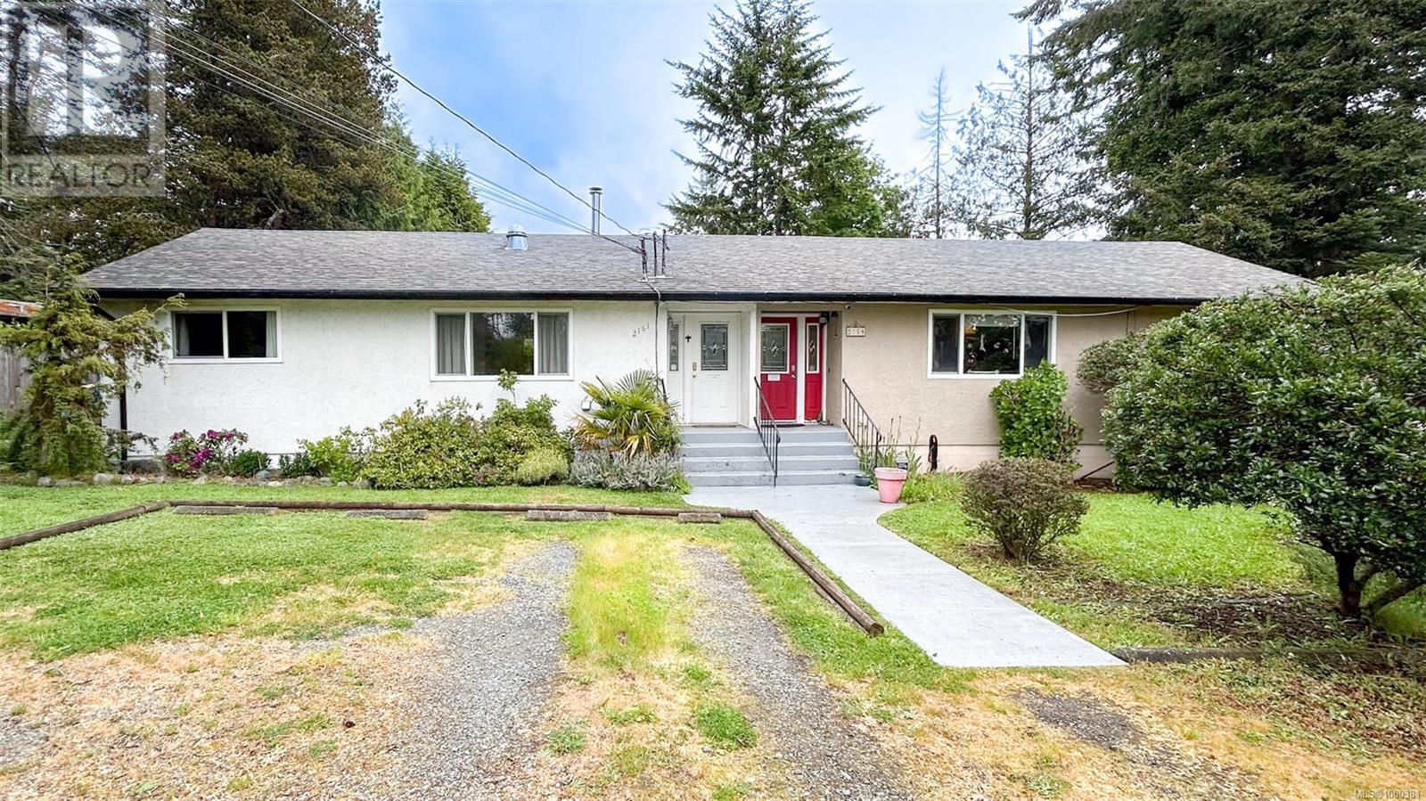 Property at 2159 French Rd S image 2