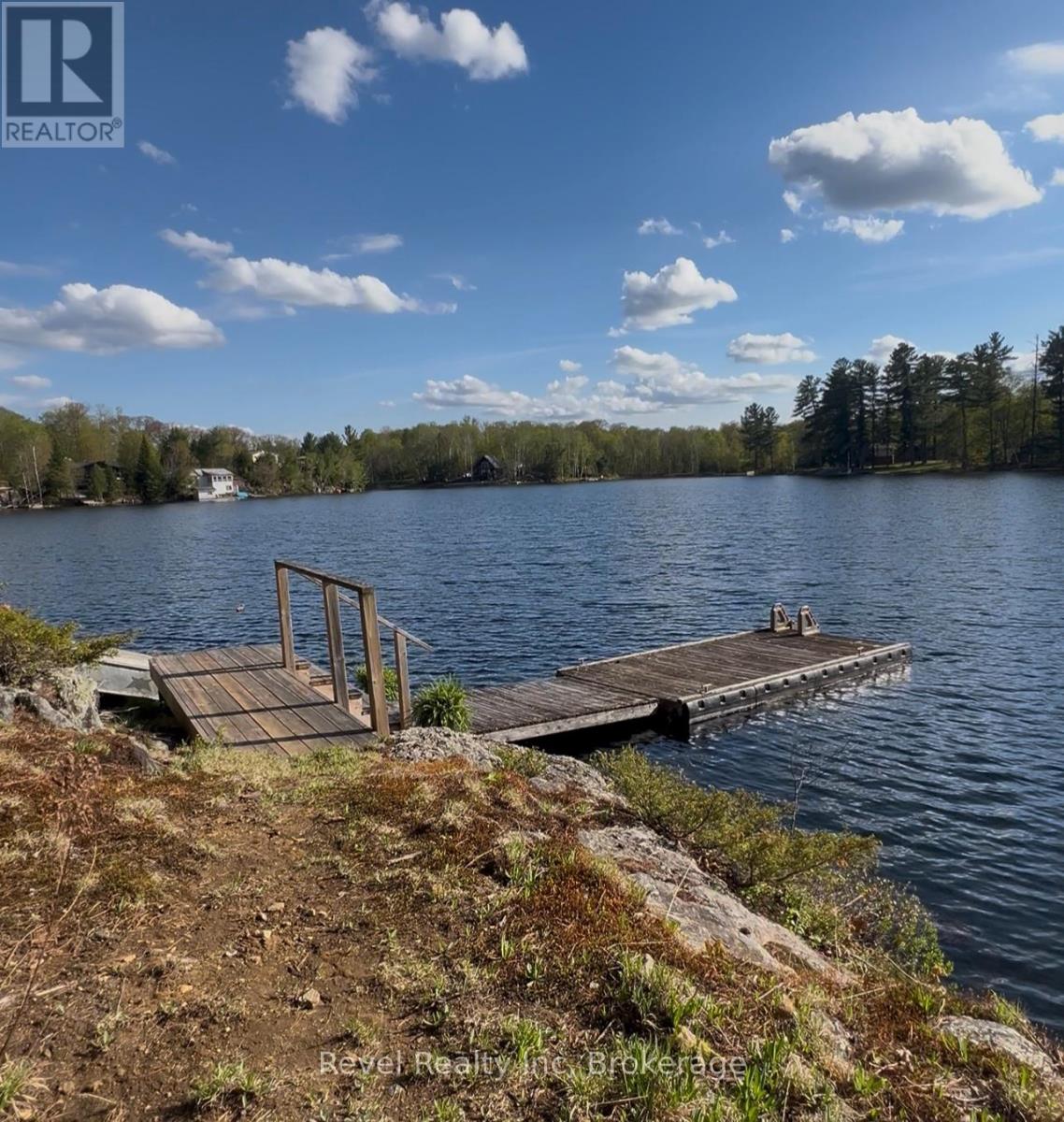 14 Swallow Road, Mcdougall, Ontario  P2A 2W7 - Photo 2 - X12152566