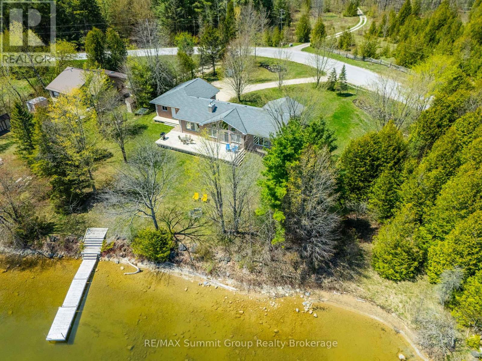 189 POINT ROAD, Grey Highlands, Ontario