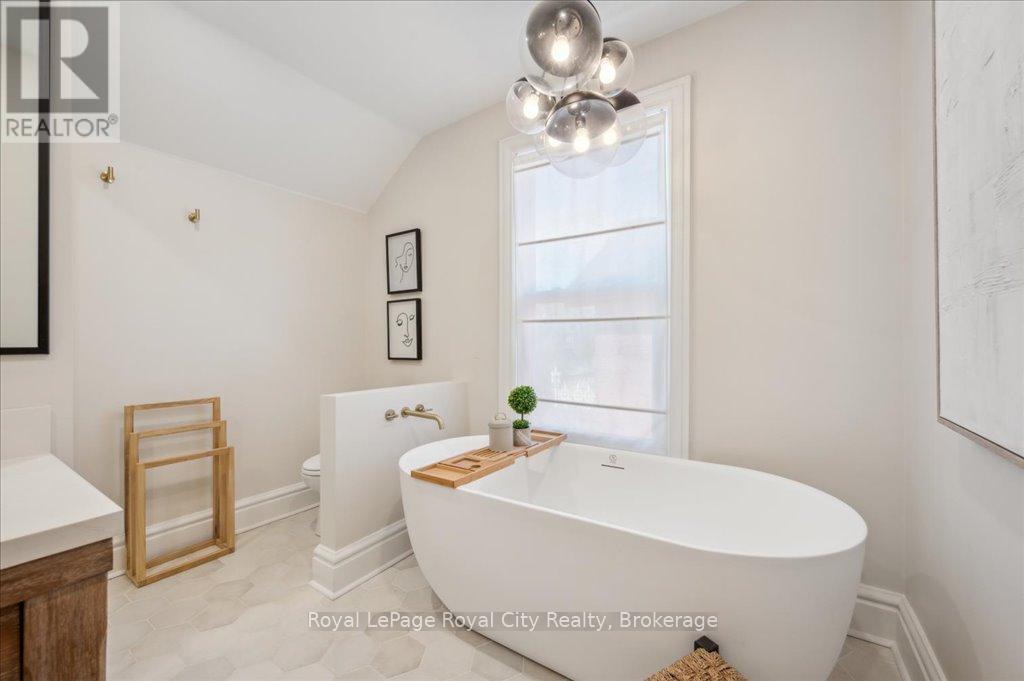 80 Kent Street, Guelph, Ontario  N1H 3B8 - Photo 30 - X12157899