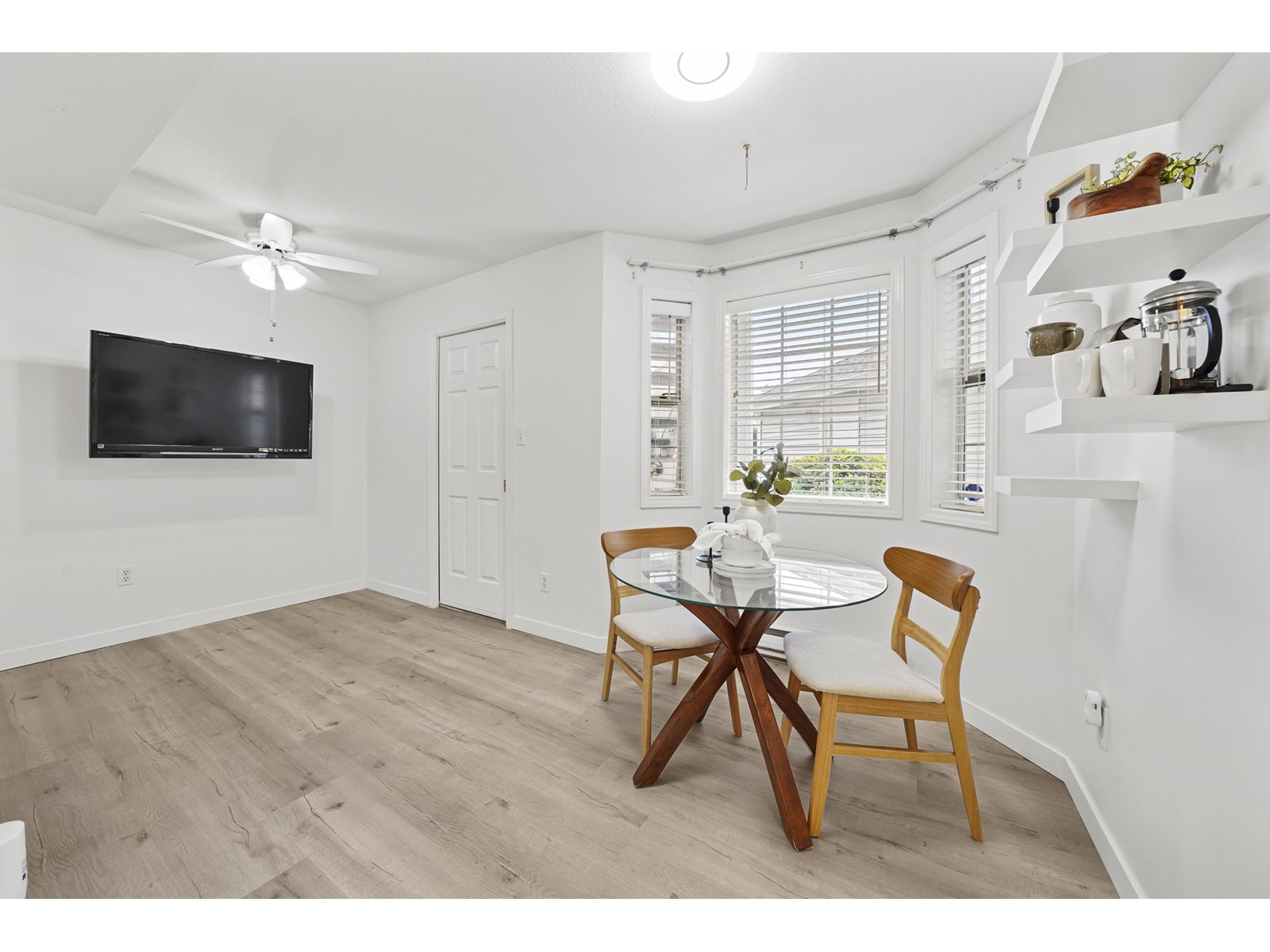 405 9119 154 Street, Surrey, British Columbia  V3R 9G8 - Photo 9 - R3004560