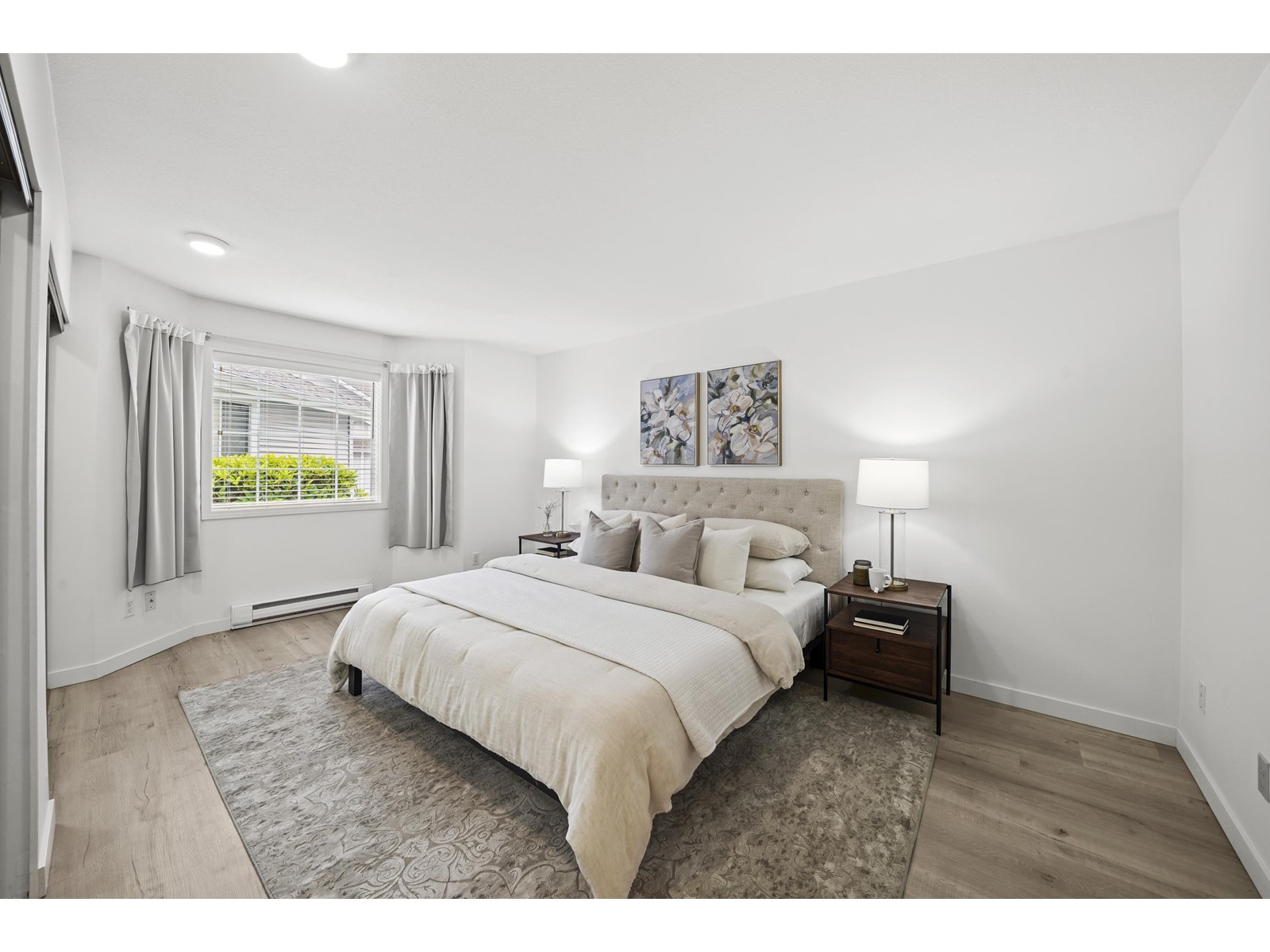 Property at 405 9119 154 STREET image 2