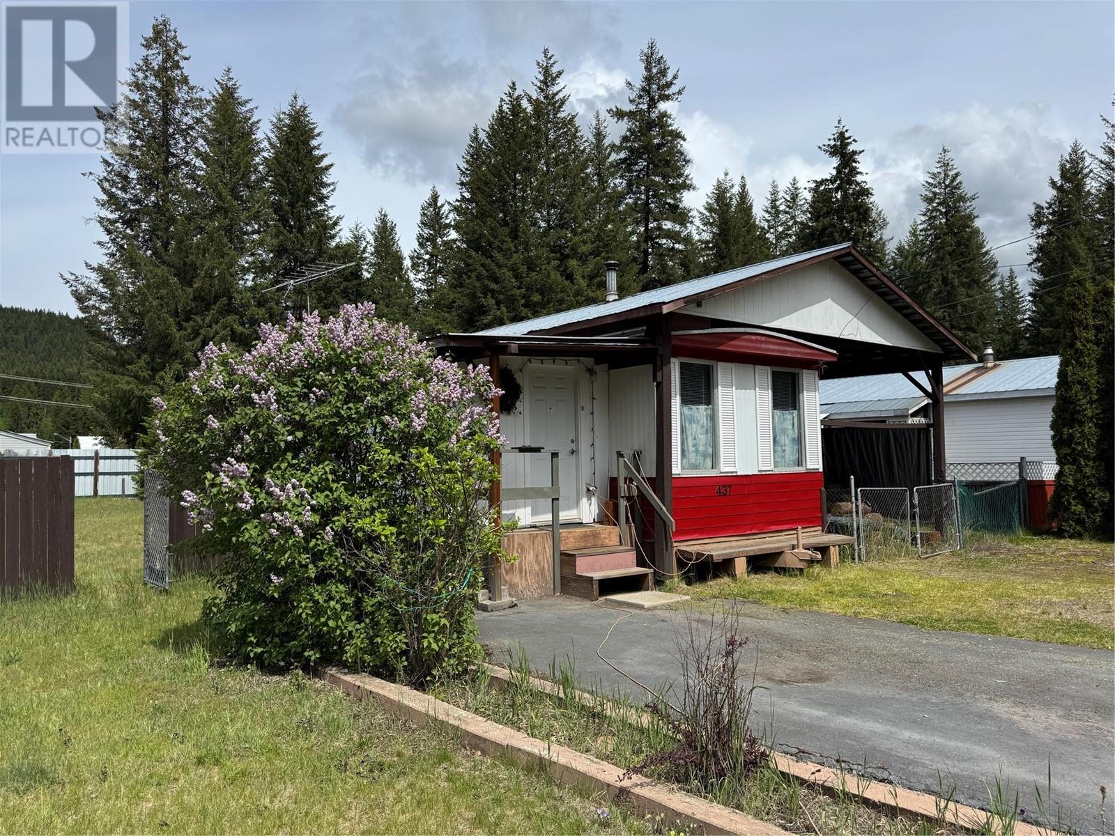 437 Wildwood Road, clearwater, British Columbia