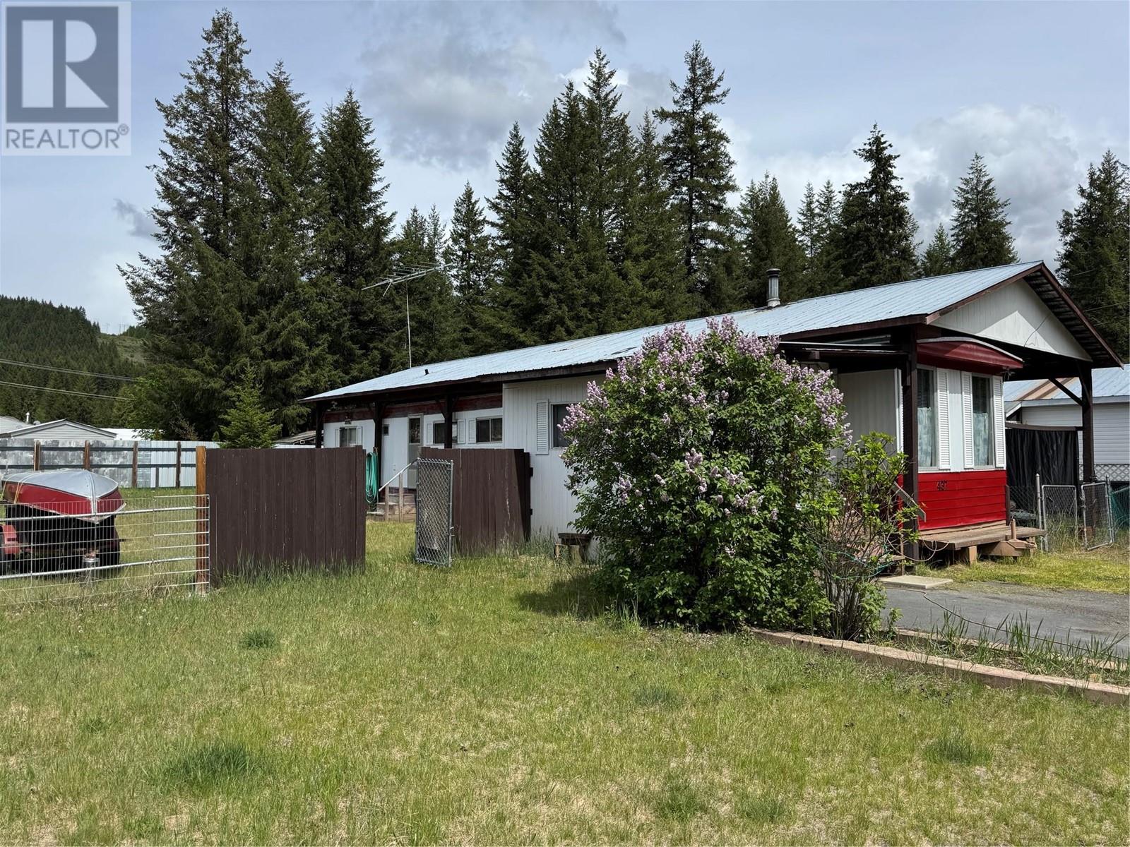 437 Wildwood Road, Clearwater, British Columbia  V0E 1N1 - Photo 21 - 10348684