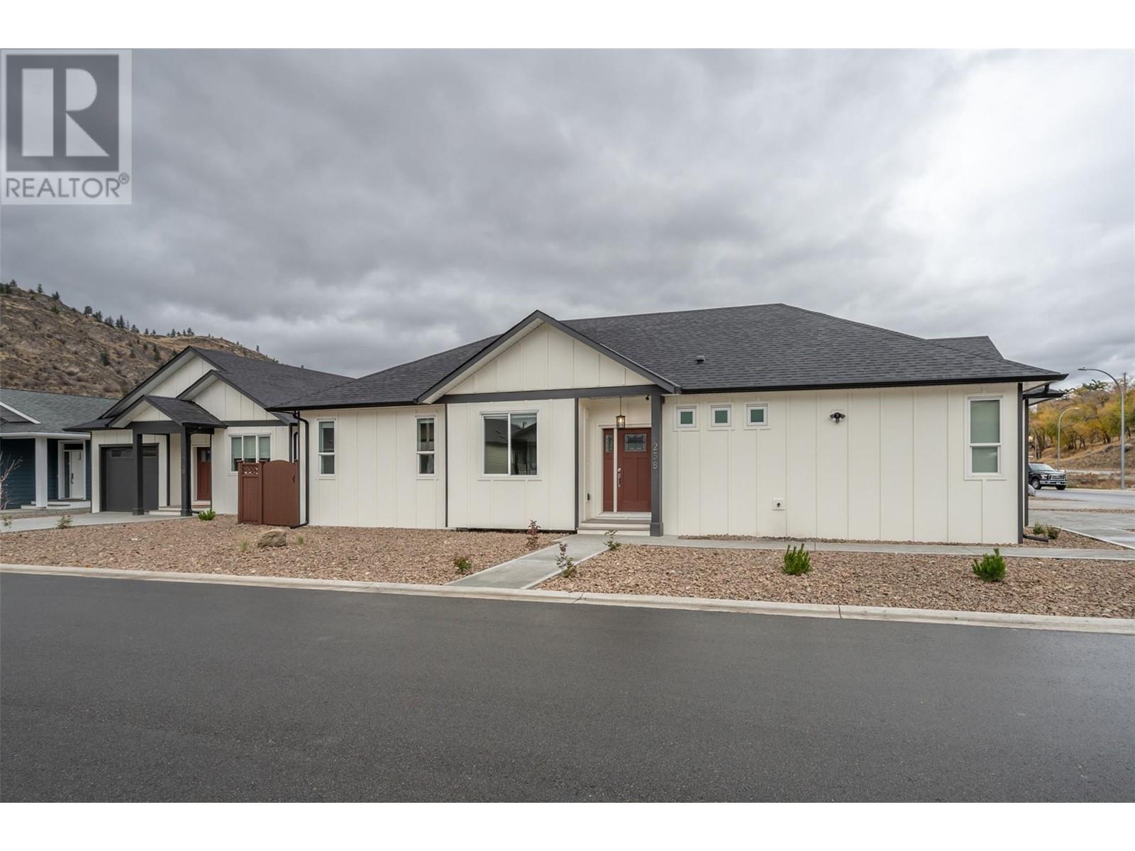 258 Bentgrass Avenue, Oliver, British Columbia  V0H 1T3 - Photo 30 - 10348649