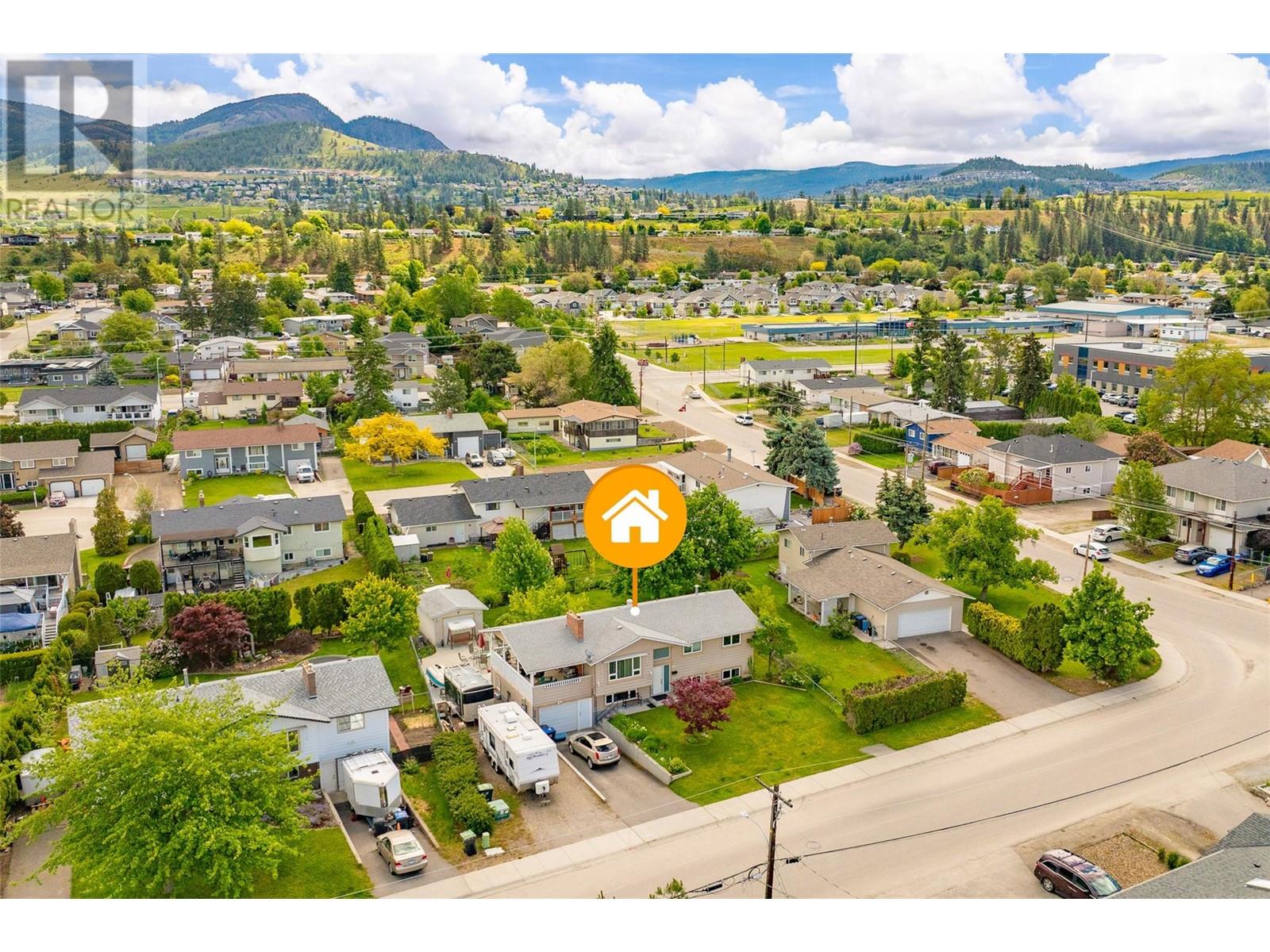 865 Kitch Road, Kelowna, British Columbia  V1X 5V8 - Photo 2 - 10347973