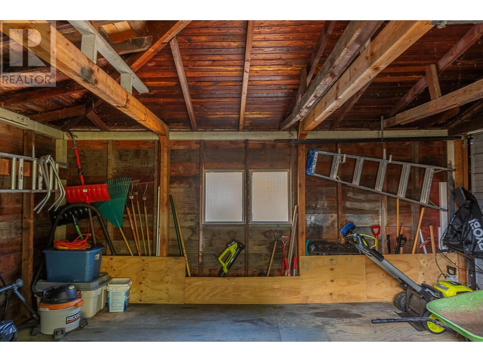 7800 De Jong Drive, Coldstream, British Columbia  V1B 1P3 - Photo 30 - 10347844