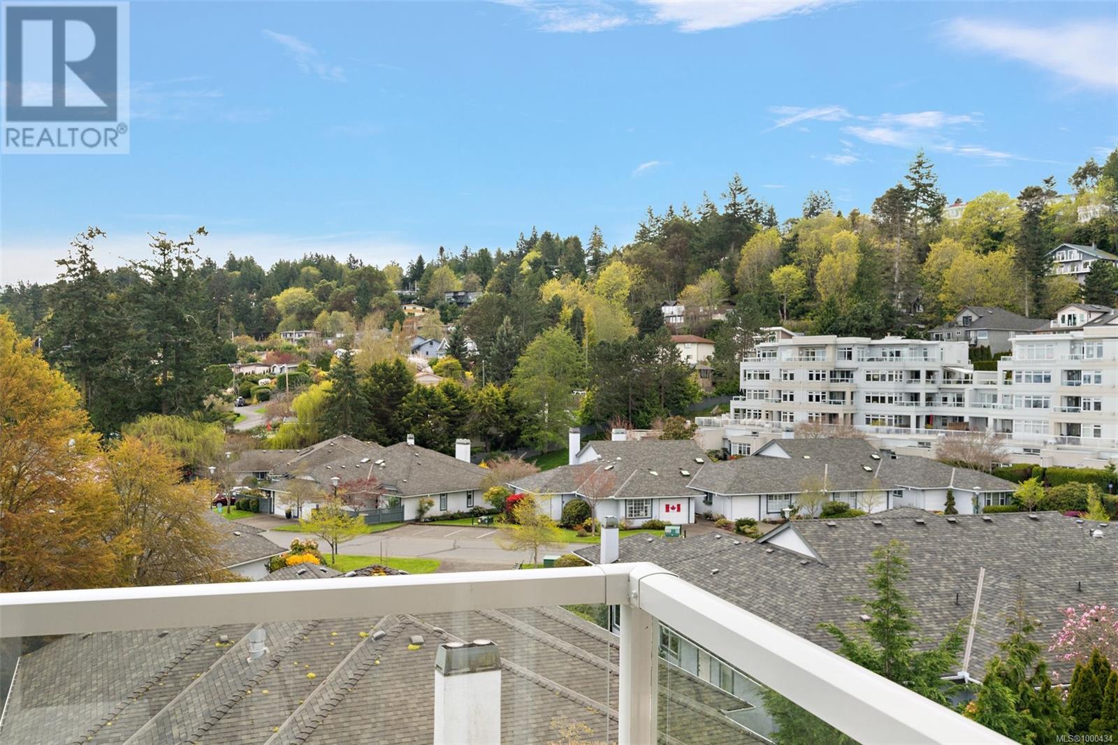 412 5120 Cordova Bay Rd, Saanich, British Columbia  V8Y 2K5 - Photo 10 - 1000434