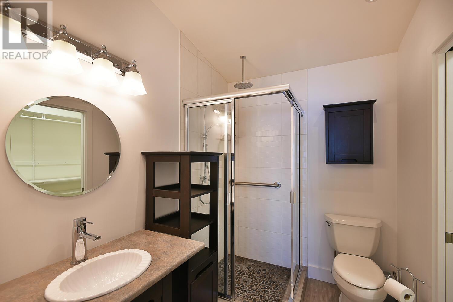 8429 Redrooffs Road, Halfmoon Bay, British Columbia  V7Z 1E6 - Photo 19 - R3000954