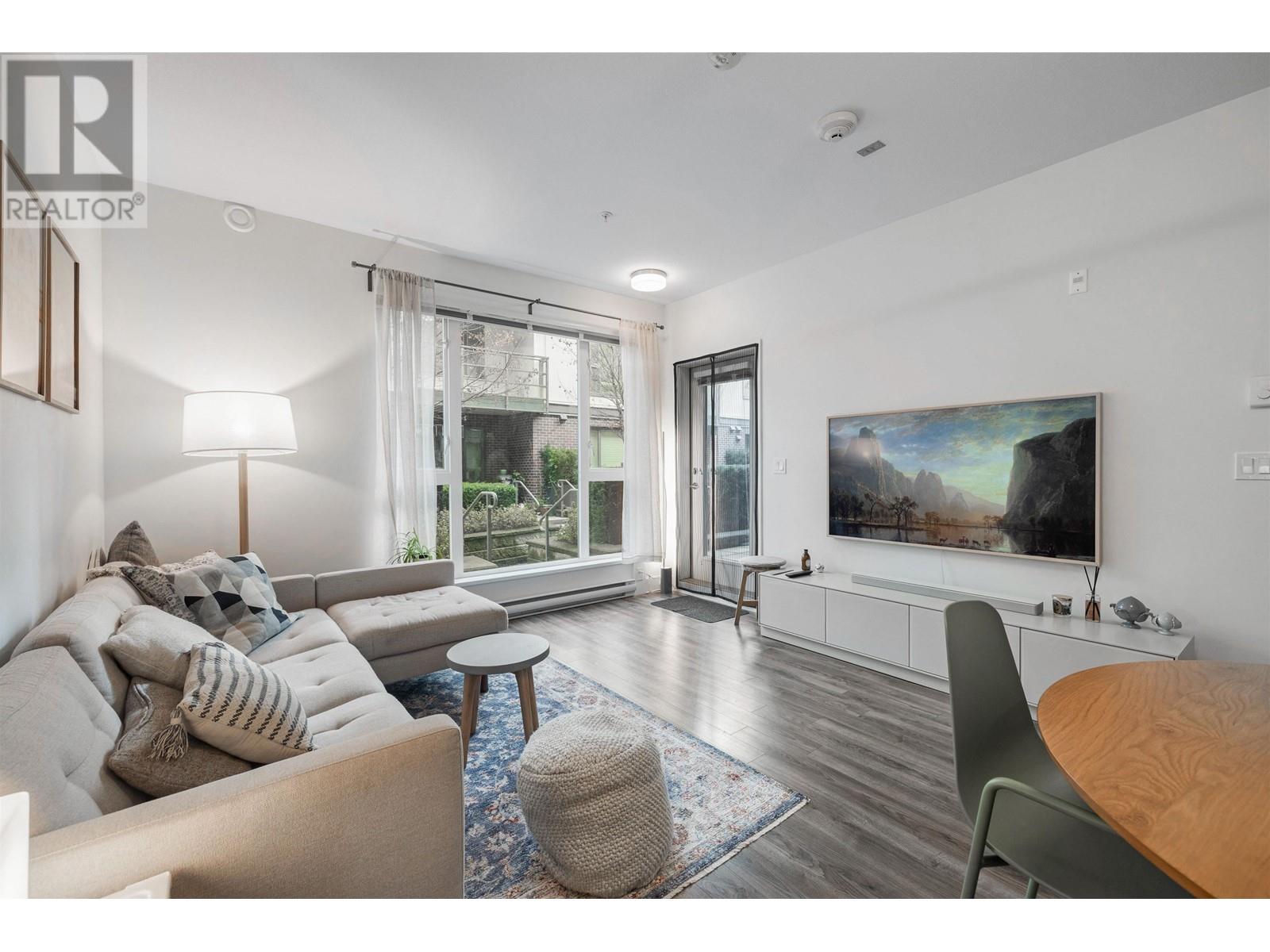 102 5355 Lane Street, Burnaby, British Columbia  V5H 0H1 - Photo 1 - R2979024