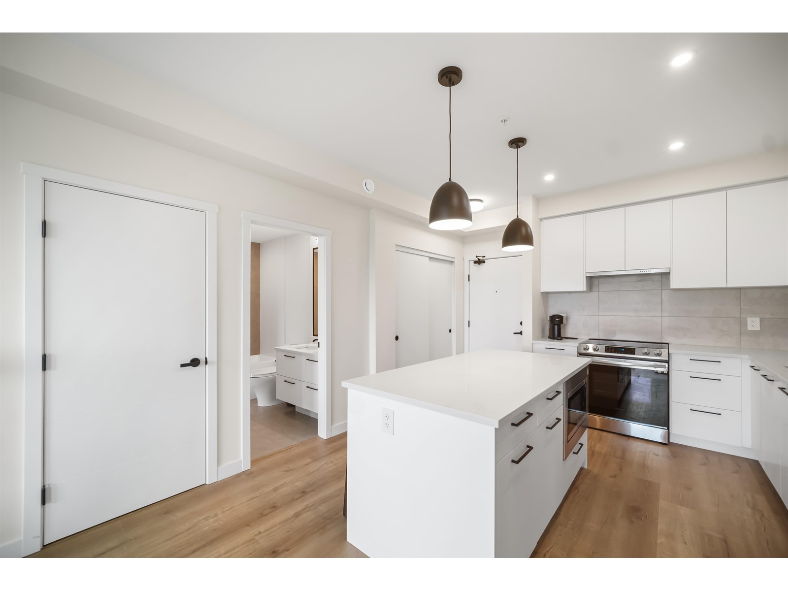 416 8117 200a Street, Langley, British Columbia  V2Y 3W9 - Photo 5 - R3004378