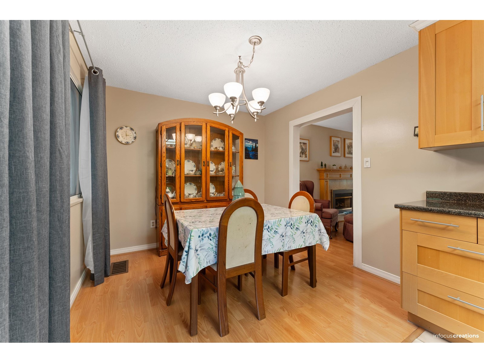 13821 77a Avenue, Surrey, British Columbia  V3W 5Z3 - Photo 10 - R3004698