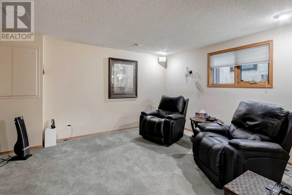 168 Sanderling Rise Nw, Calgary, Alberta  T3K 3M7 - Photo 28 - A2216104