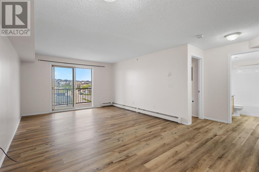 Property at 4410, 60 Panatella Street NW image 2