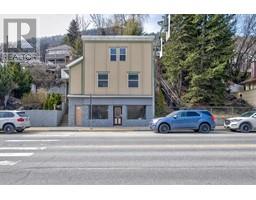 792 ROSSLAND Avenue, trail, British Columbia