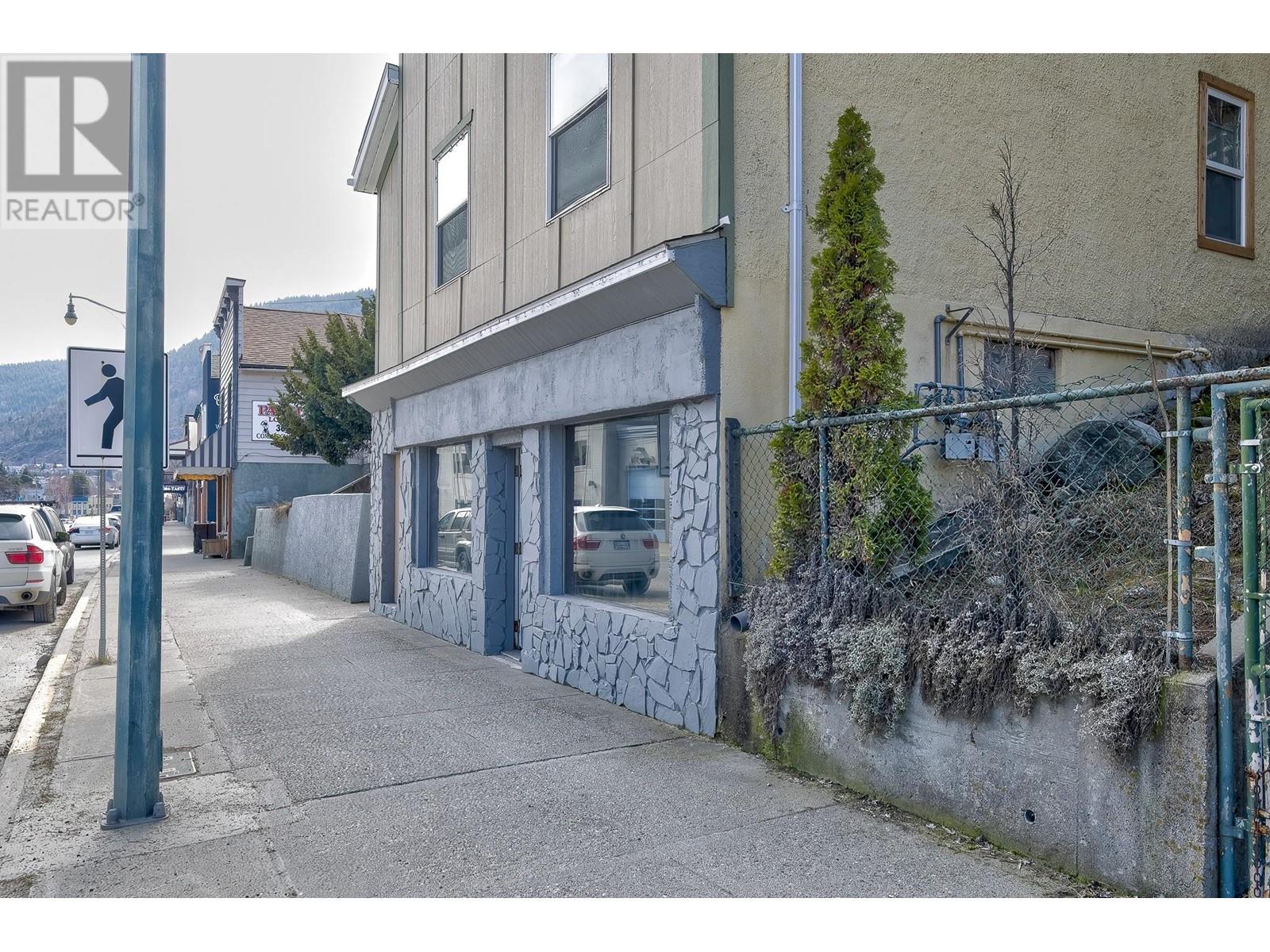 792 Rossland Avenue, Trail, British Columbia  V1R 3N3 - Photo 40 - 10348116