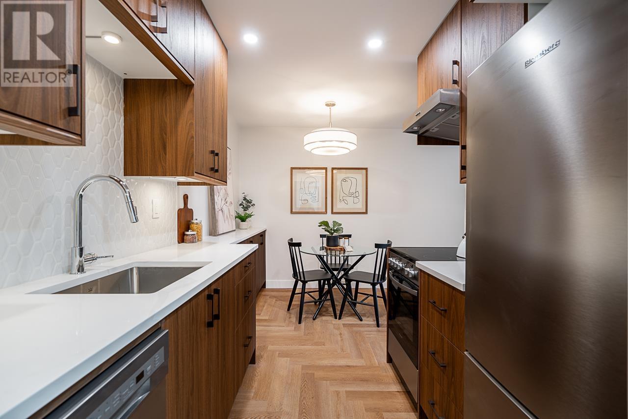 207 1717 W 13th Avenue, Vancouver, British Columbia  V6J 2H2 - Photo 3 - R3004793