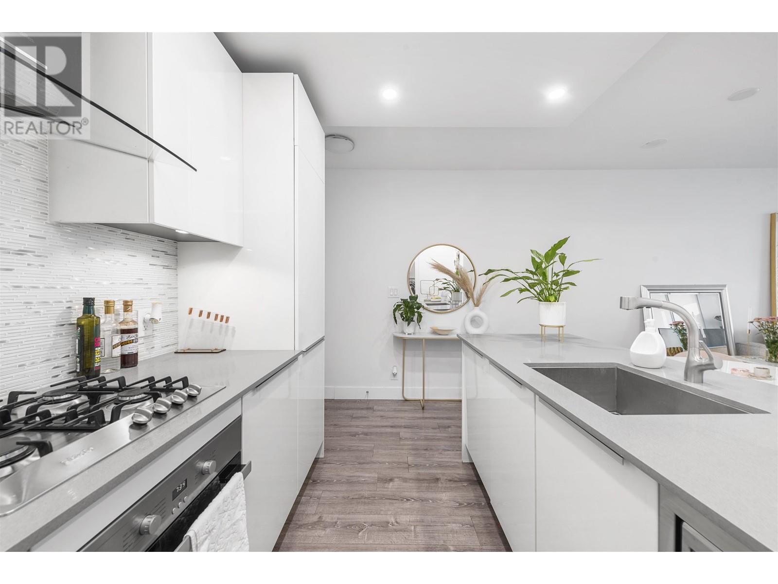 1809 1283 Howe Street, Vancouver, British Columbia  V6Z 0E3 - Photo 5 - R3004880