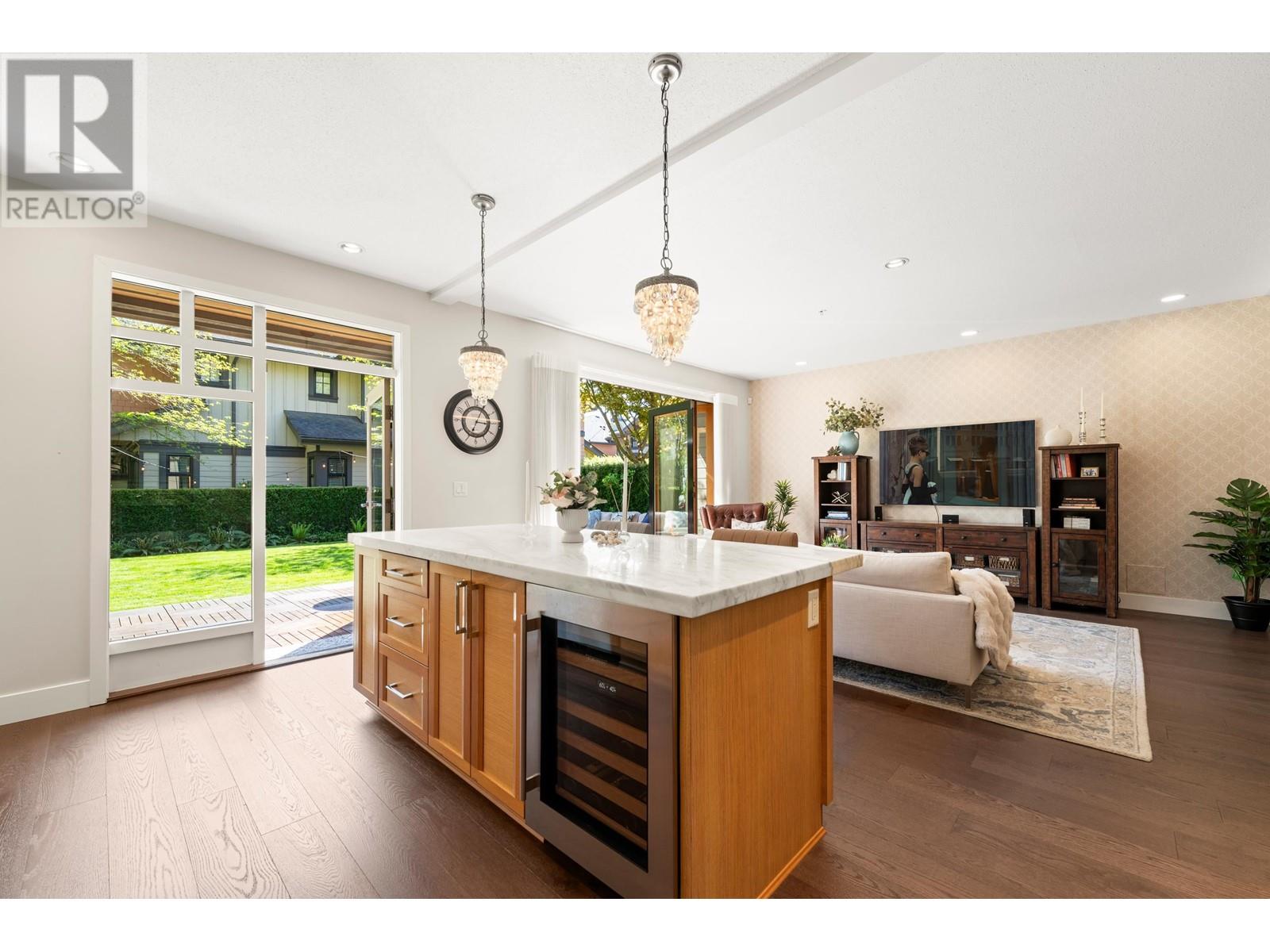 48 3639 Aldercrest Drive, North Vancouver, British Columbia  V7G 0A1 - Photo 6 - R3004884