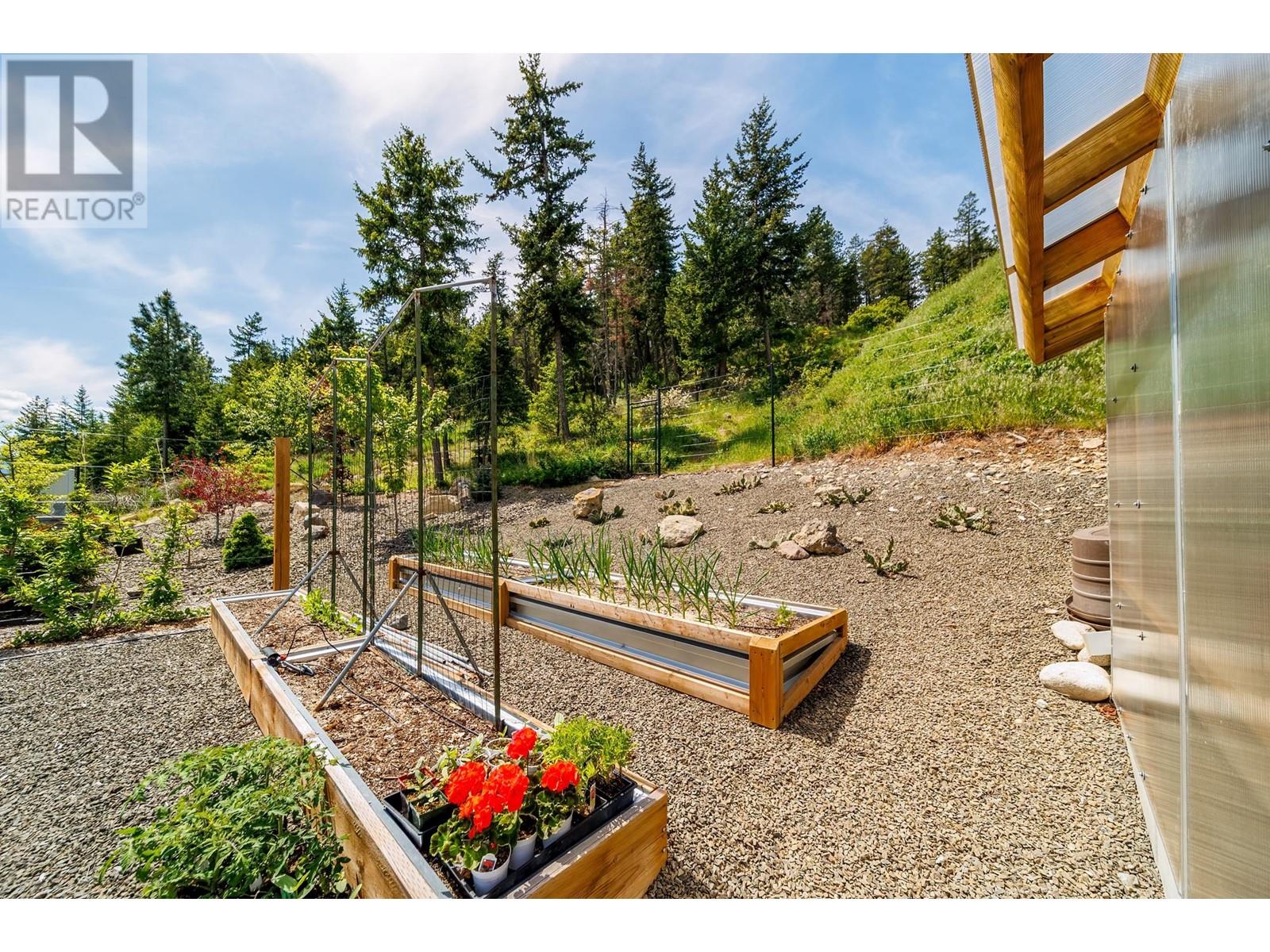 3702 Astoria Drive, West Kelowna, British Columbia  V4T 0B1 - Photo 18 - 10348578