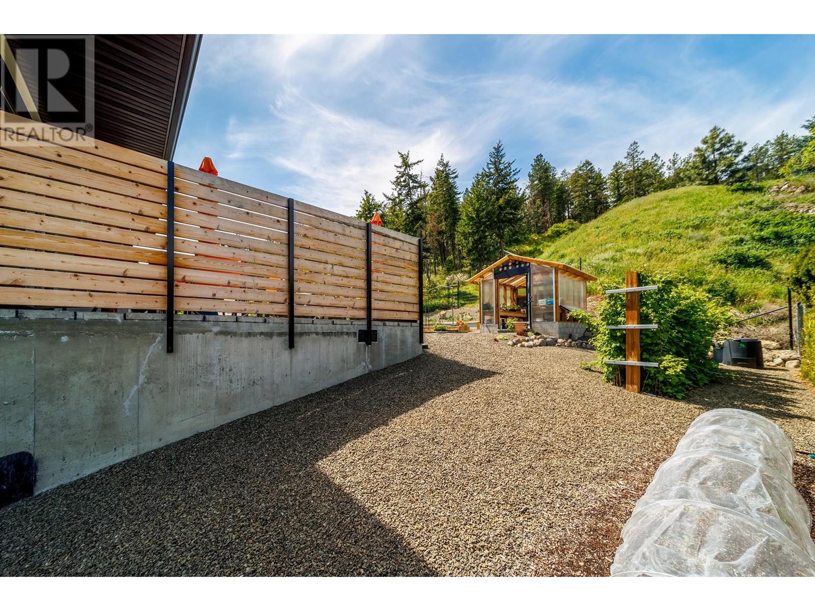 3702 Astoria Drive, West Kelowna, British Columbia  V4T 0B1 - Photo 49 - 10348578