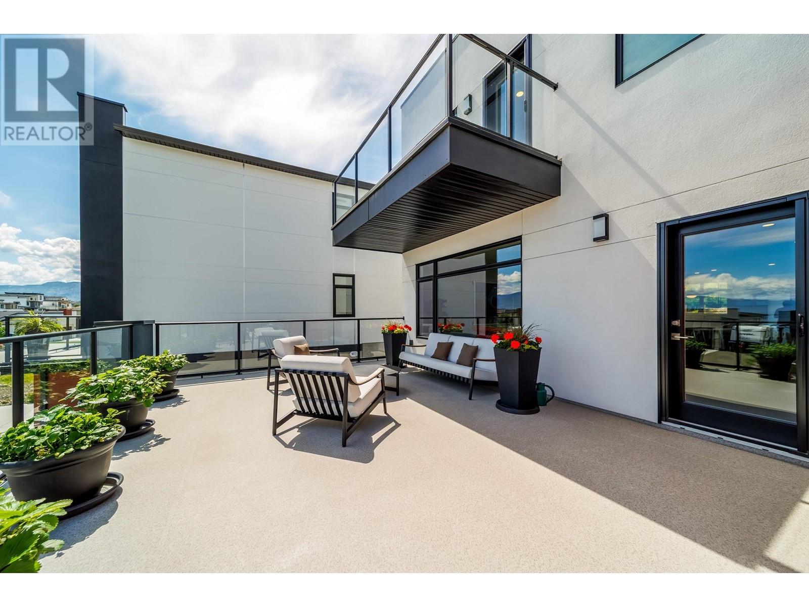 3702 Astoria Drive, West Kelowna, BC V4T0B1