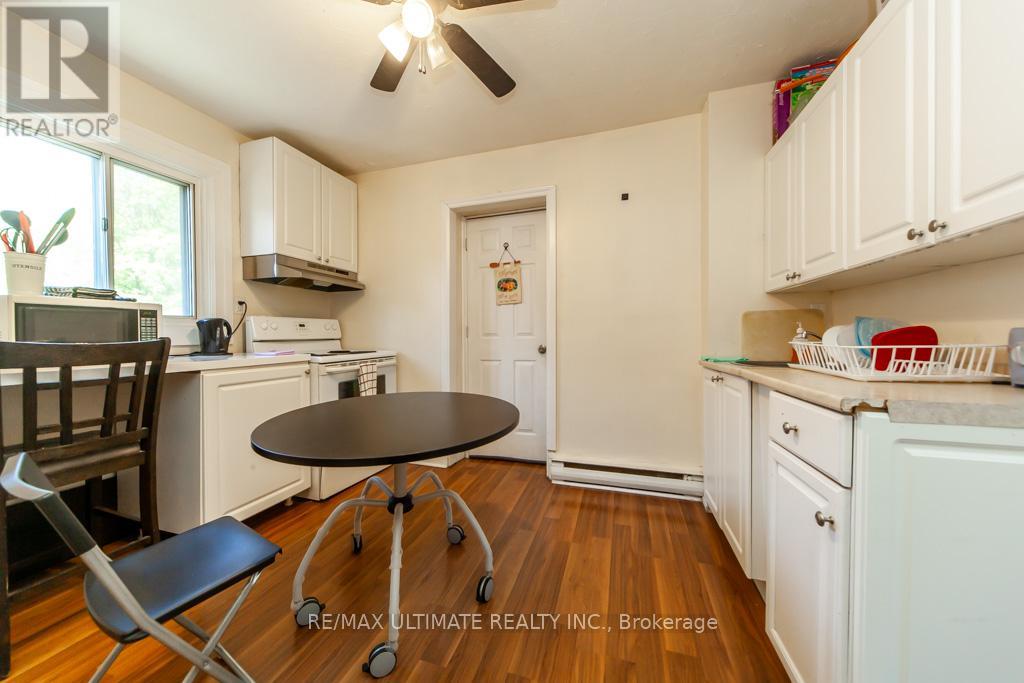 128 Elgin Street E, Oshawa, Ontario  L1G 1T3 - Photo 19 - E12108273