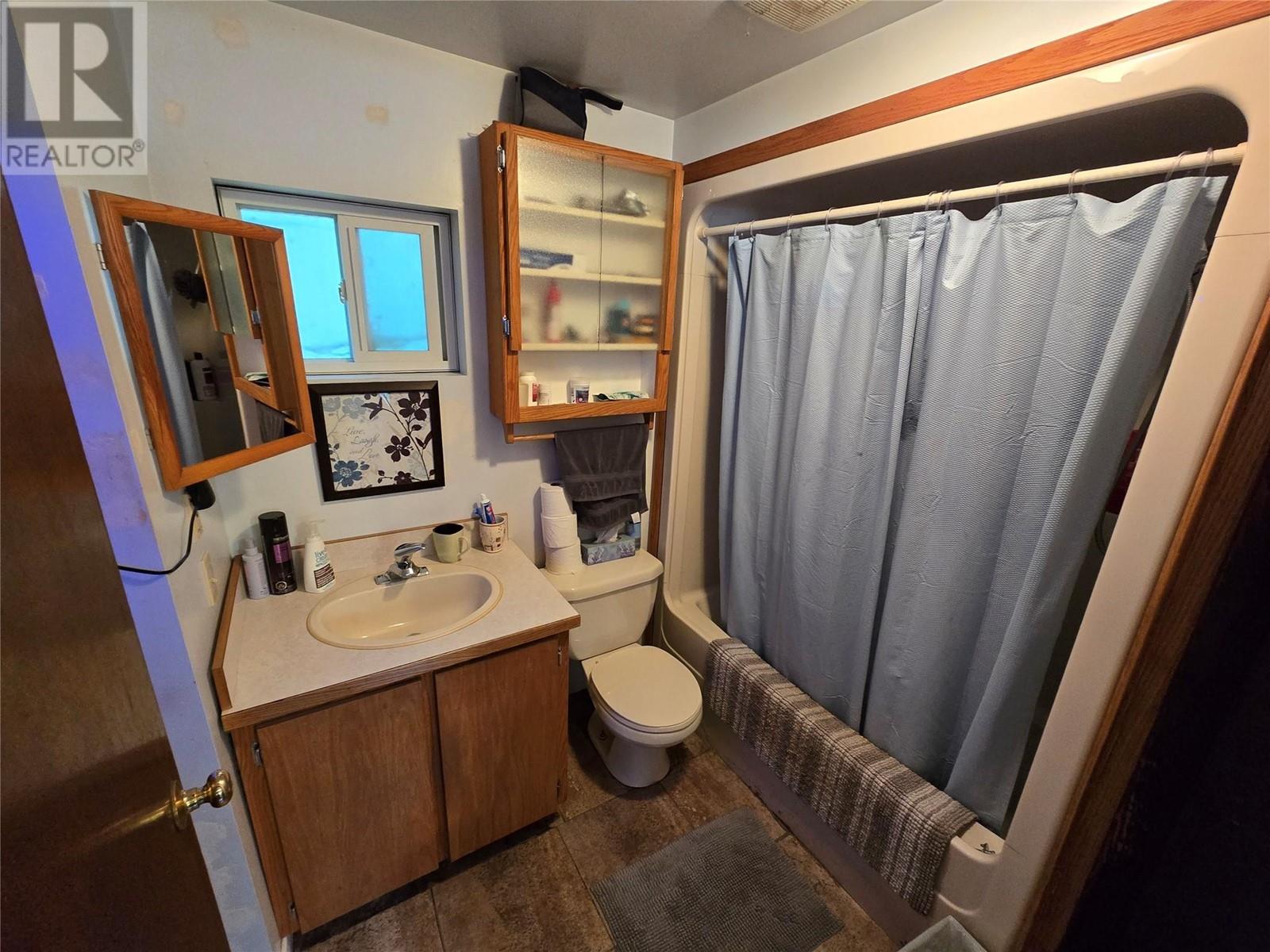 404 Haywood Road, Clearwater, British Columbia  V0E 1N1 - Photo 12 - 10348593