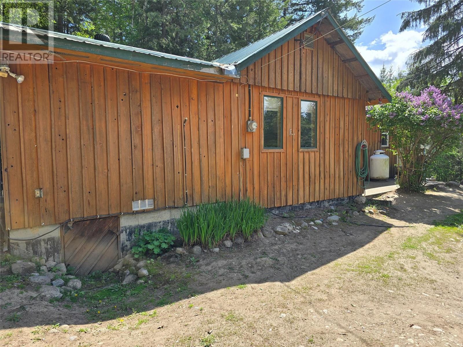 404 Haywood Road, Clearwater, British Columbia  V0E 1N1 - Photo 19 - 10348593