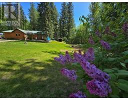 404 Haywood Road, clearwater, British Columbia