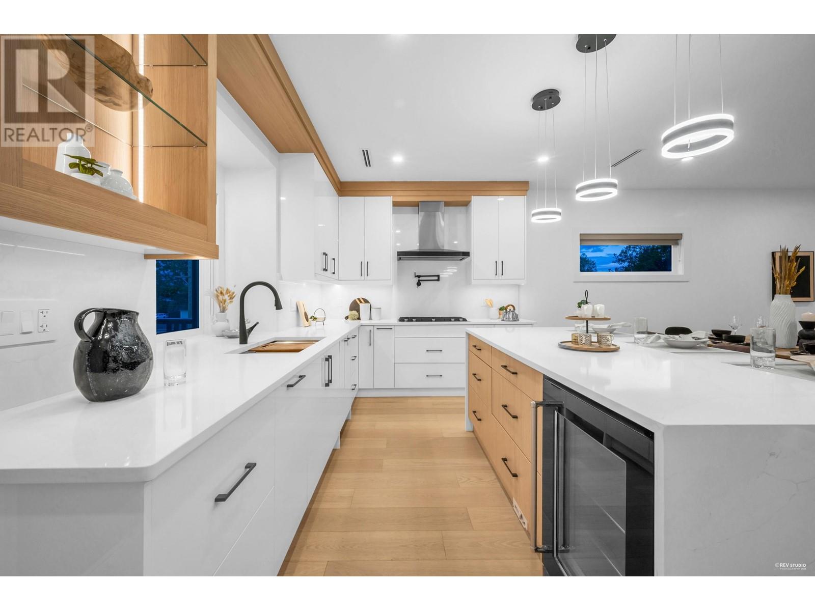 3861 Triumph Street, Burnaby, British Columbia  V5C 1Y6 - Photo 10 - R3004875