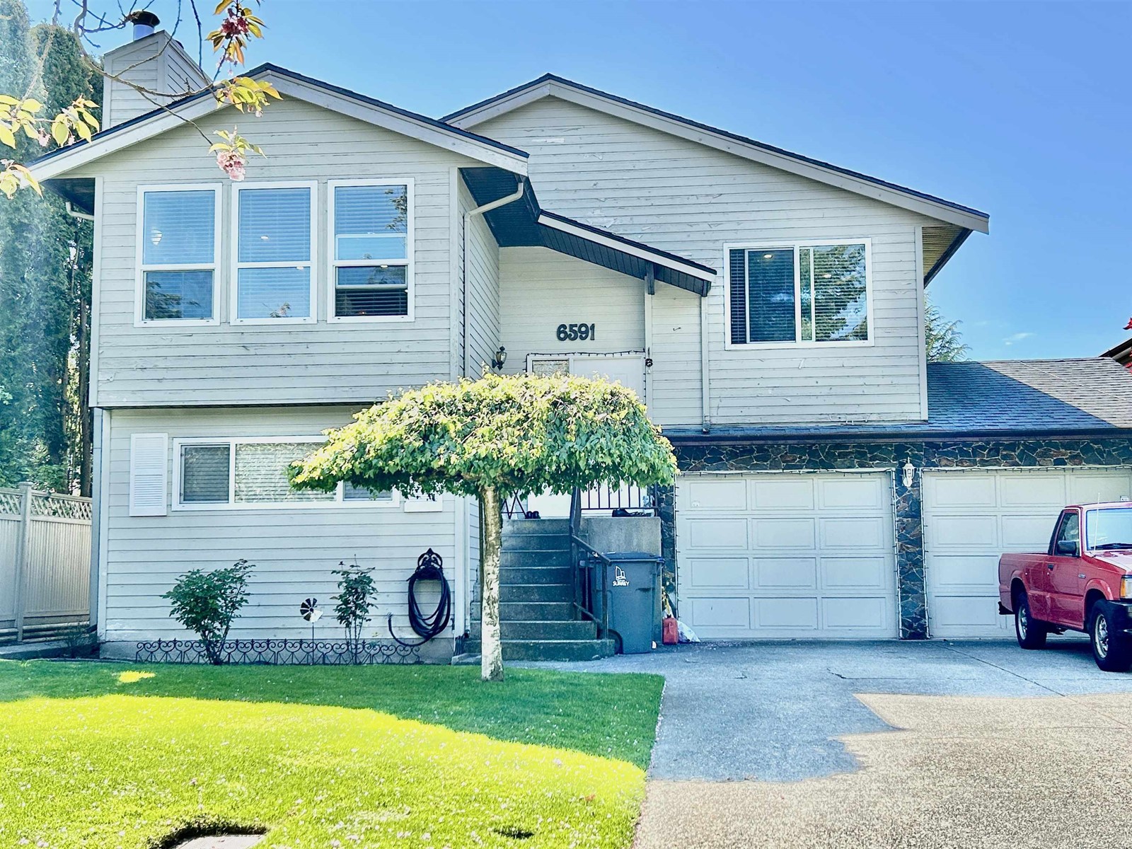 6591 130A STREET, surrey, British Columbia