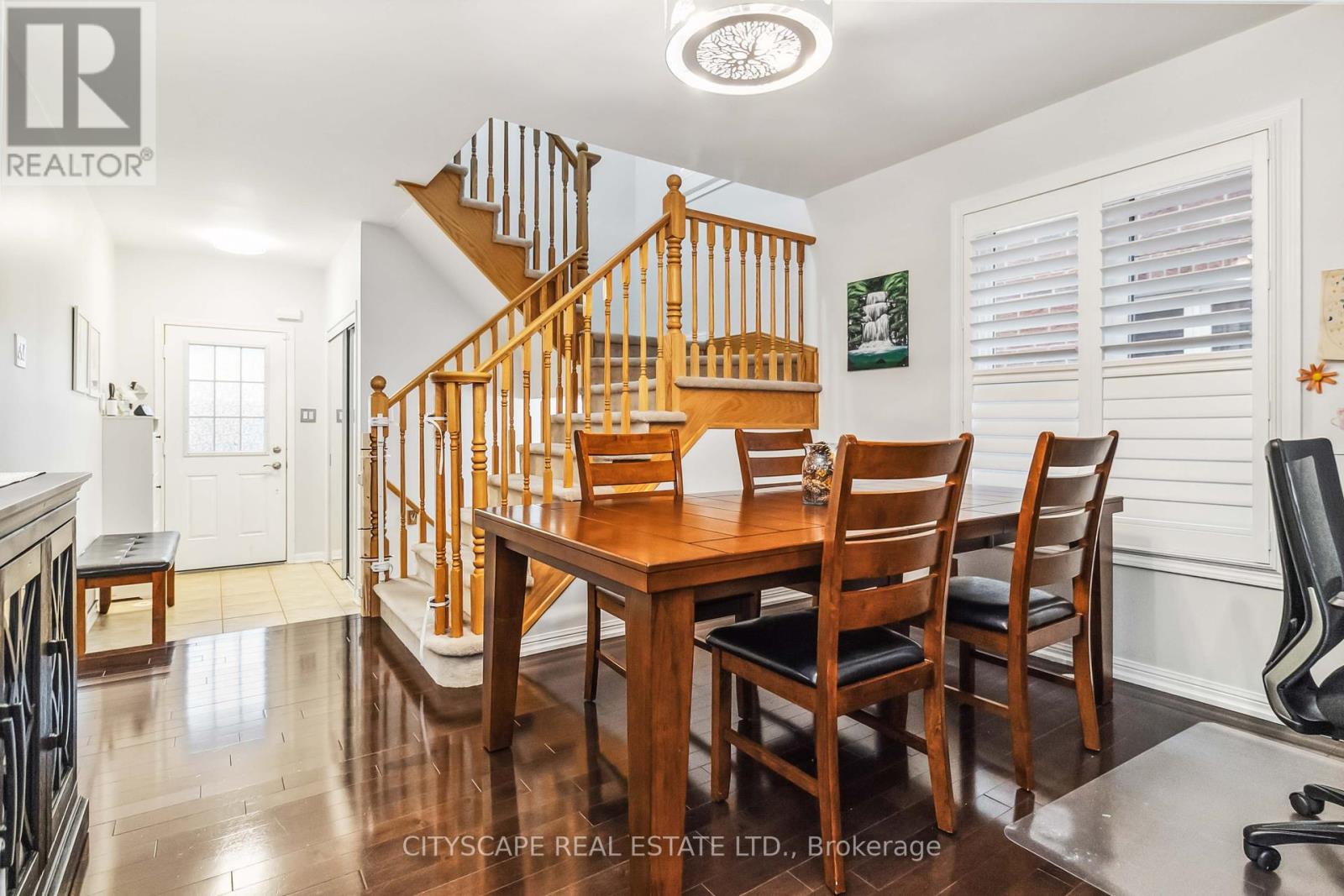 Property at 256 WHETHAM HEIGHTS image 2