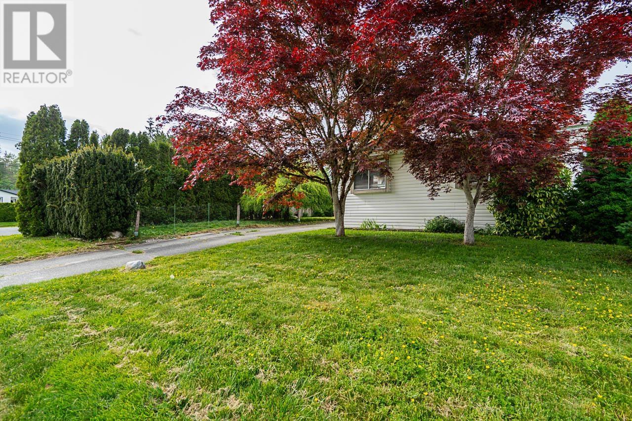 24805 118a Avenue, Maple Ridge, British Columbia  V4R 1Z3 - Photo 2 - R3003723