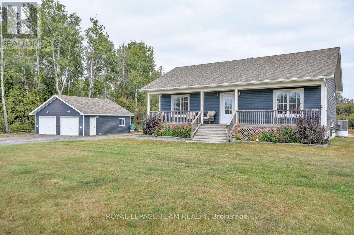 831 BOLTON ROAD, North Grenville, Ontario