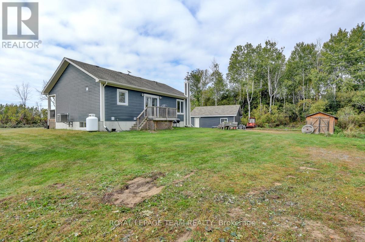 831 Bolton Road, North Grenville, Ontario  K0G 1N0 - Photo 42 - X12090638