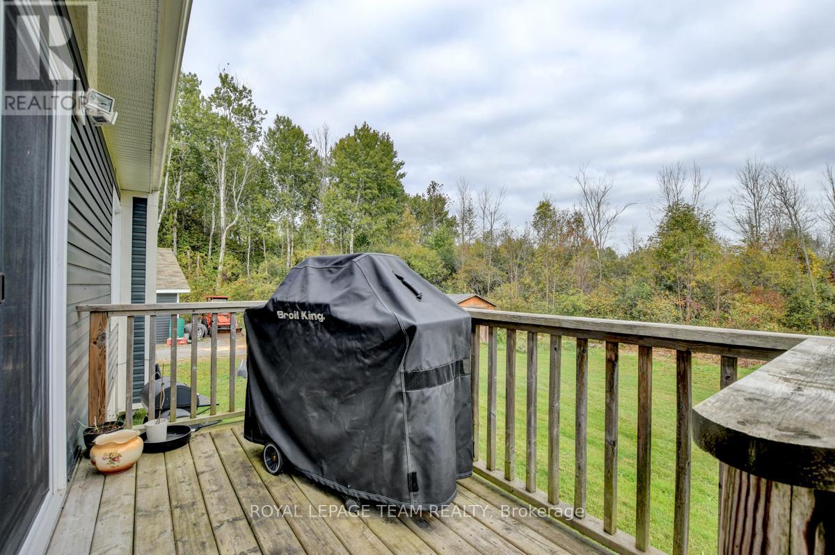 831 Bolton Road, North Grenville, Ontario  K0G 1N0 - Photo 37 - X12090638